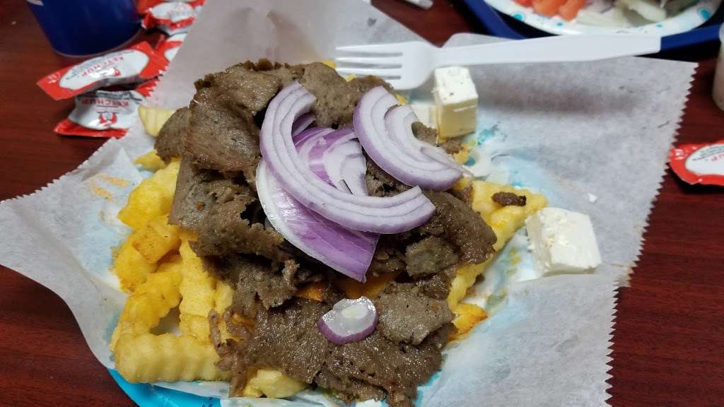 Gyro Grill | 6316 52nd St # C, Kenosha, WI 53144 | Phone: (262) 657-7200