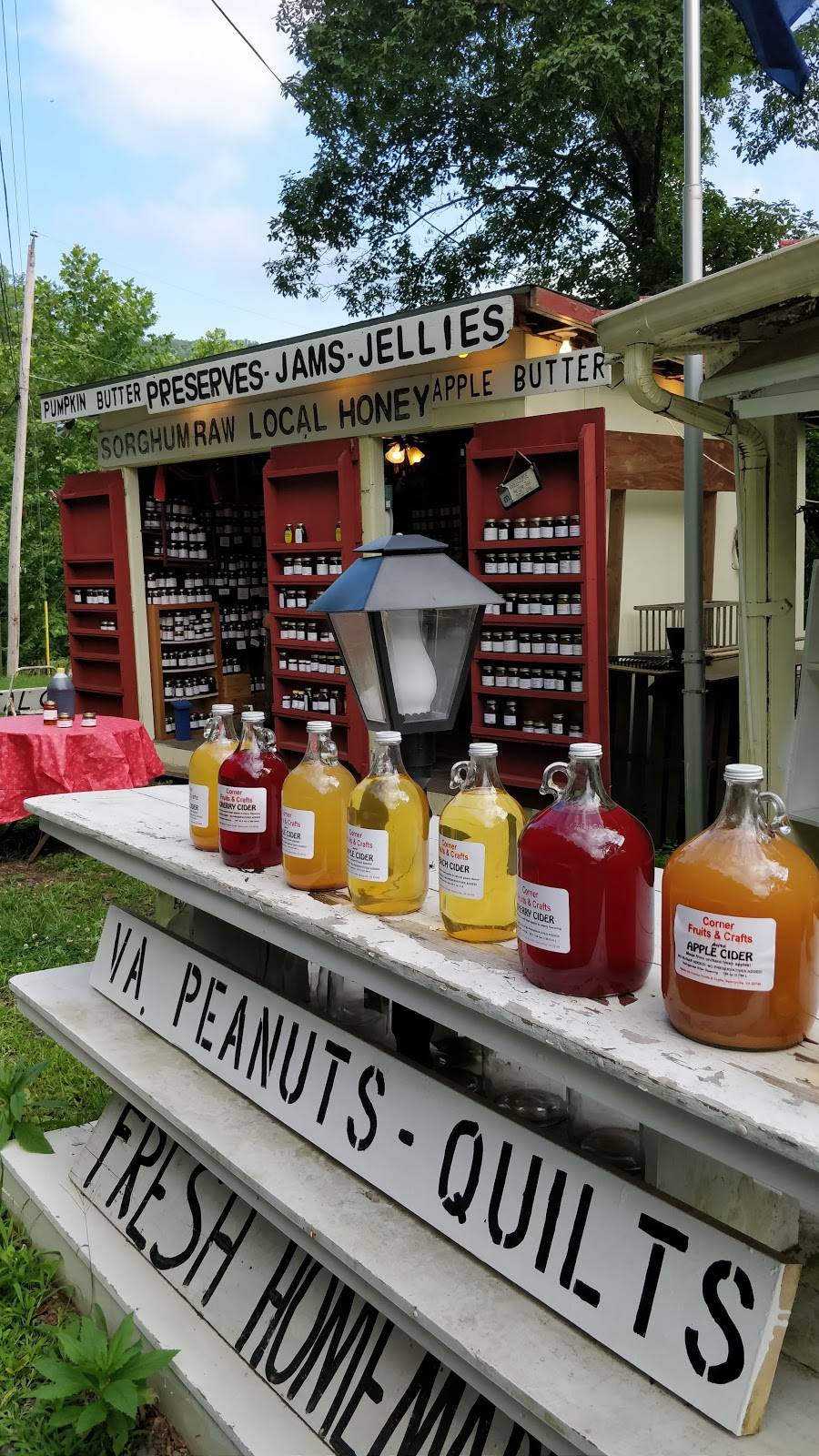 Sorghum Raw Local Honey | Lee Hwy, Sperryville, VA 22740