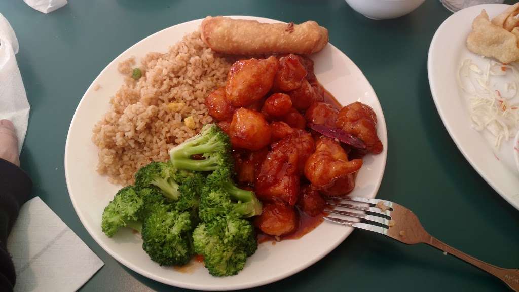 Hong Fu Chinese Restaurant | 9027 N Harlan St, Westminster, CO 80031, USA | Phone: (303) 426-0092