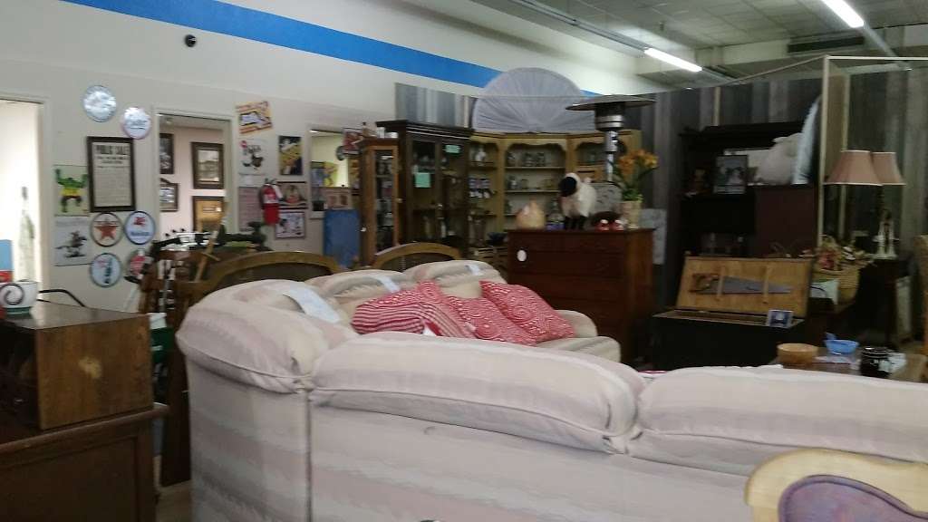 Treasure Island Consignment Store | 354 U.S. Hwy 70 SW, Hickory, NC 28602, USA | Phone: (828) 855-7936
