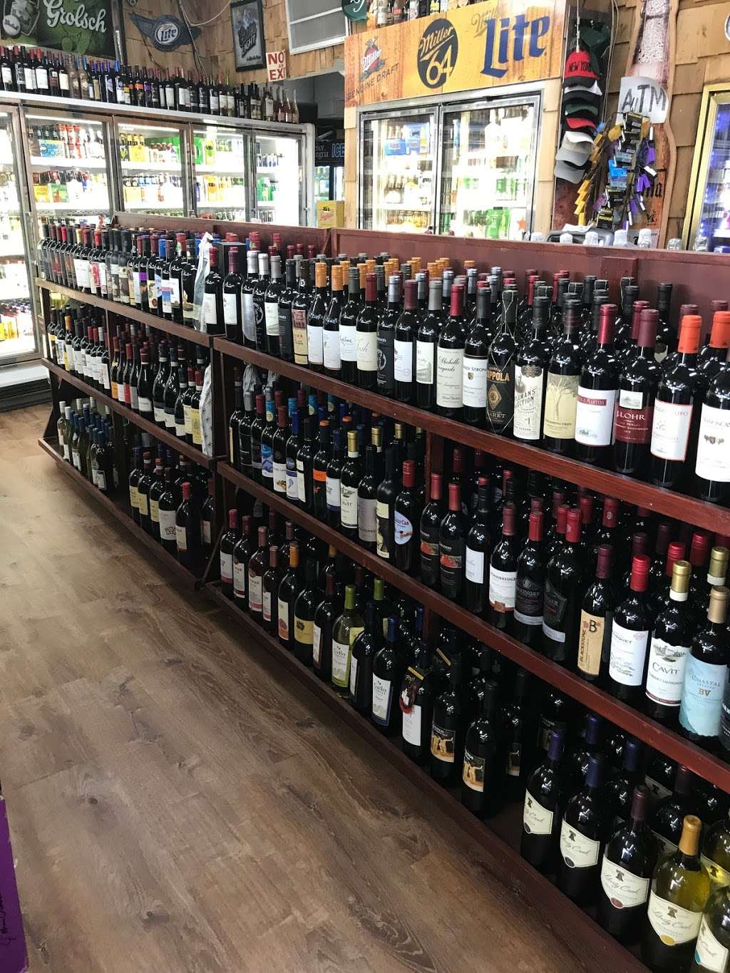 Harbor Liquors | 904 NJ-35, Laurence Harbor, NJ 08879 | Phone: (732) 566-3345