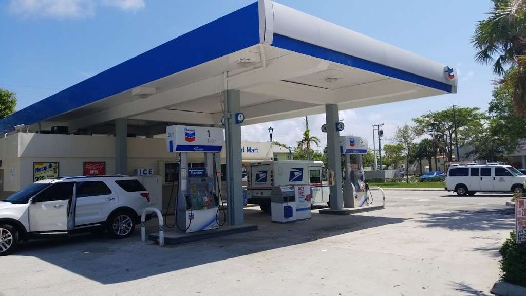 Chevron | 102 N Federal Hwy, Lake Worth, FL 33460 | Phone: (561) 582-2500