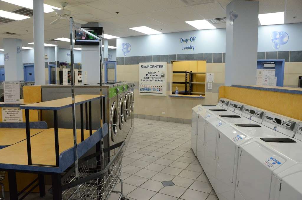 Soap Opera Laundromat - Hickory Hills | 9624 S Roberts Rd, Hickory Hills, IL 60457 | Phone: (708) 599-5970