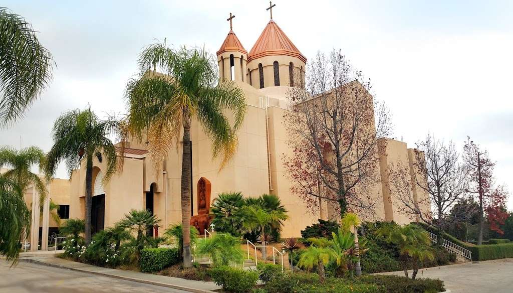 Holly Cross Armenian Apostolic Cathedral | 900 Lincoln Ave., Montebello, CA 90640 | Phone: (323) 727-1113