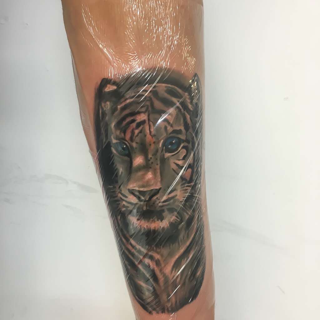 Firme tattooArt | 105 Port Richmond Ave, Staten Island, NY 10302, USA | Phone: (347) 782-4955