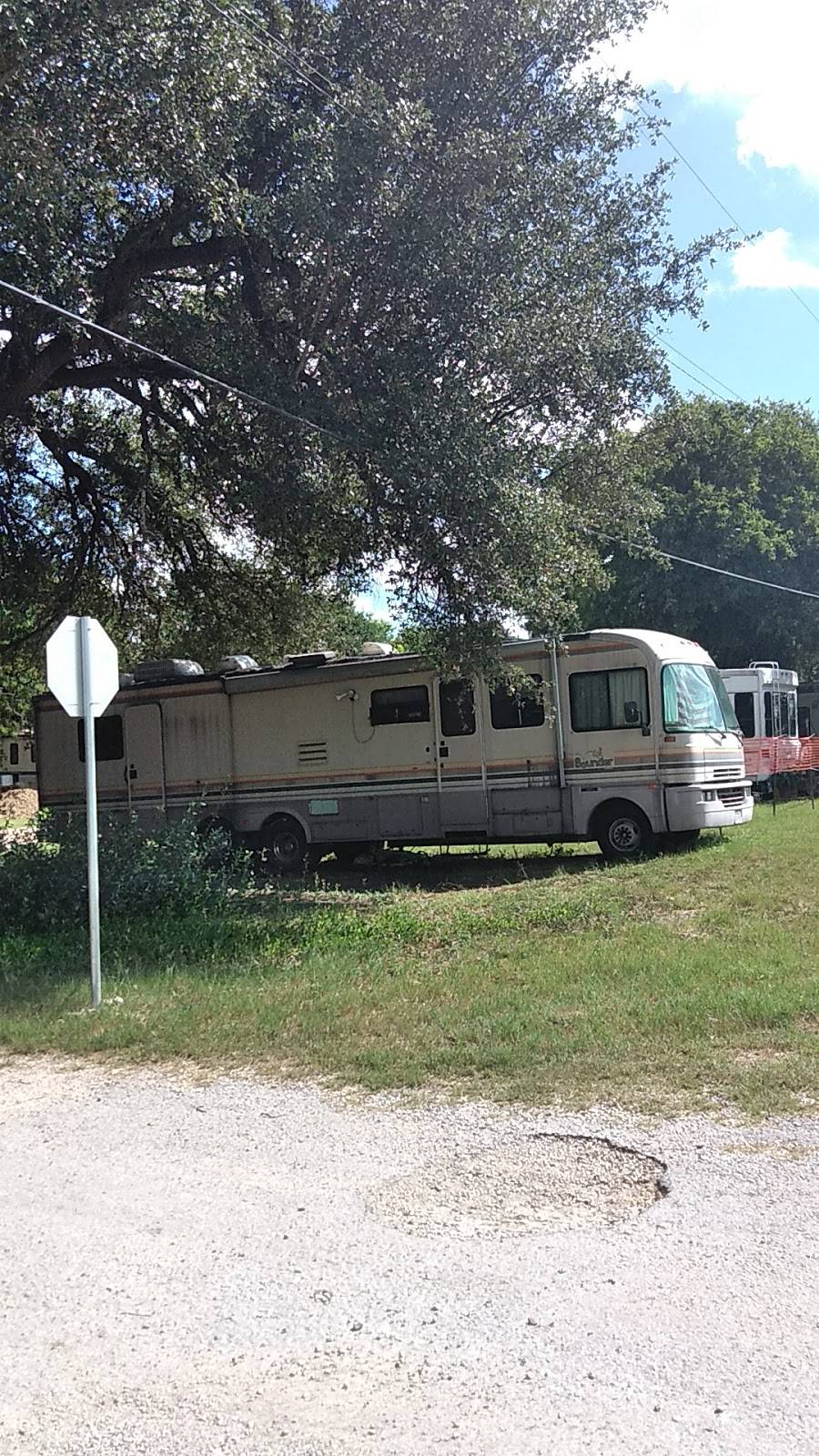 Kountry Campground RV | Schertz, TX 78154, USA