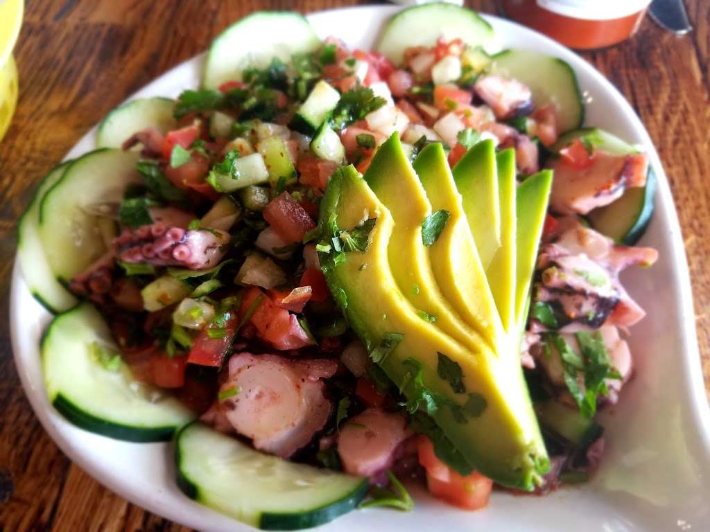 Mariscos Acuario Seafood and Grill | 5601 Lone Tree Way #150, Brentwood, CA 94513, USA