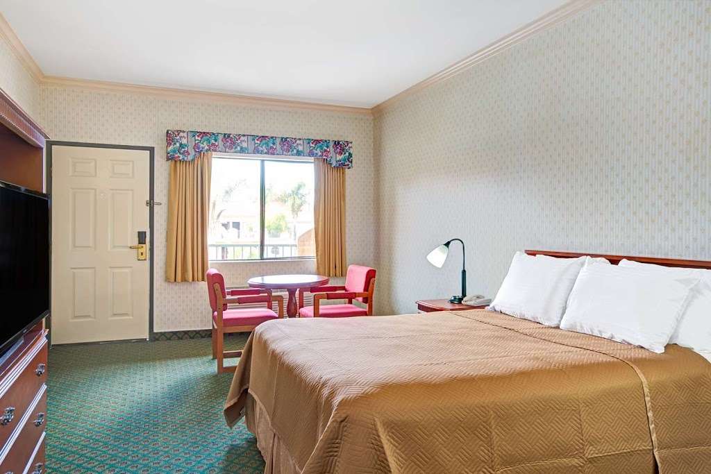 Travelodge by Wyndham Lynwood | 11401 Long Beach Blvd, Lynwood, CA 90262, USA | Phone: (310) 438-5339