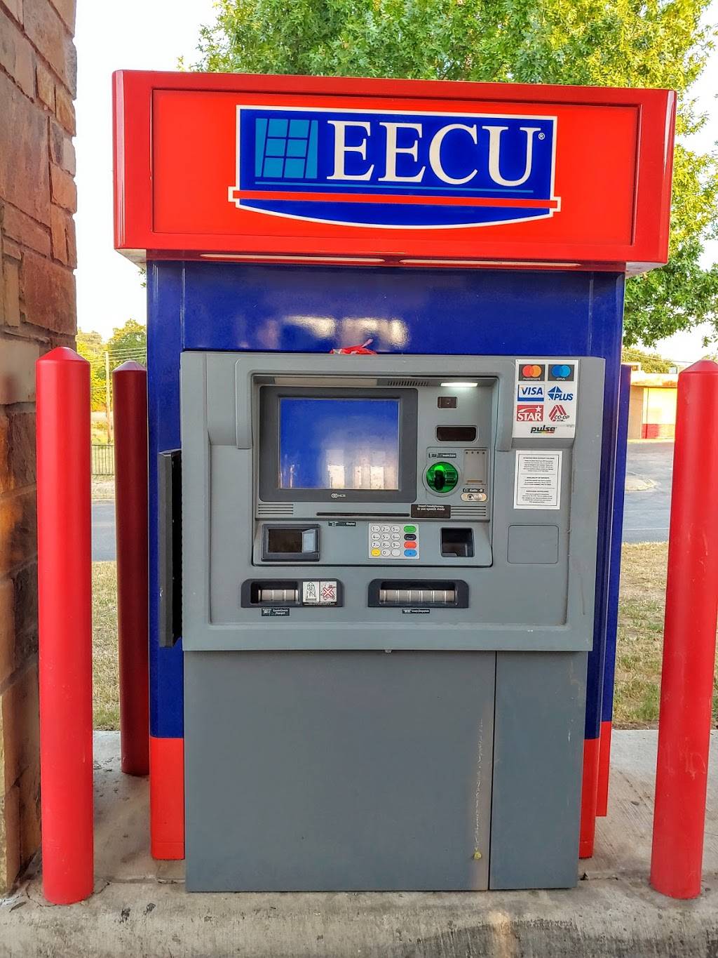 EECU Credit Union | 301 NW 28th St #121, Fort Worth, TX 76164, USA | Phone: (817) 882-0800