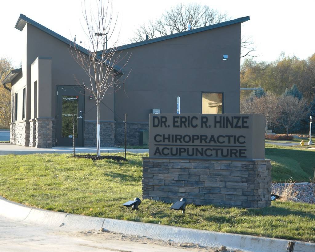 Hinze Chiropractic & Acupuncture | 6600 S 167th St, Omaha, NE 68135, USA | Phone: (402) 991-1101