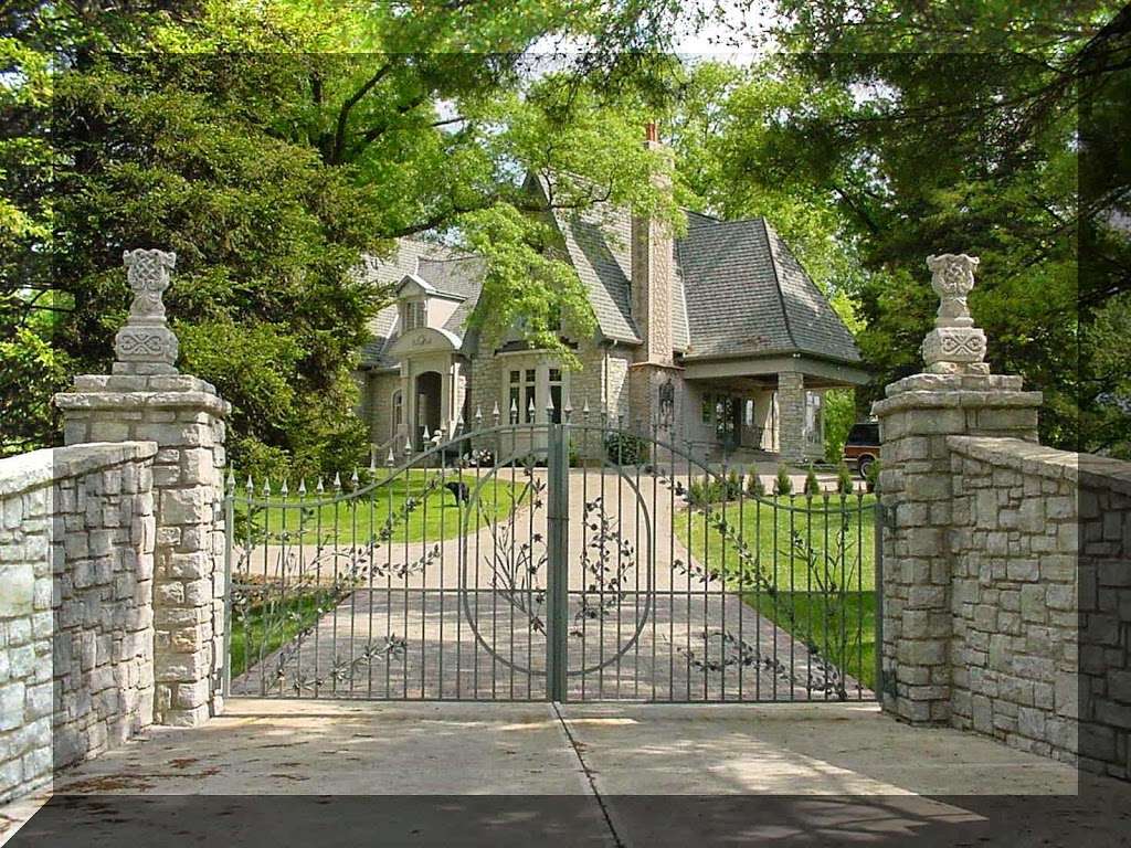 Simi Valley Gate and Fence Service | 2045 Royal Ave, Simi Valley, CA 93065, USA | Phone: (818) 322-3136