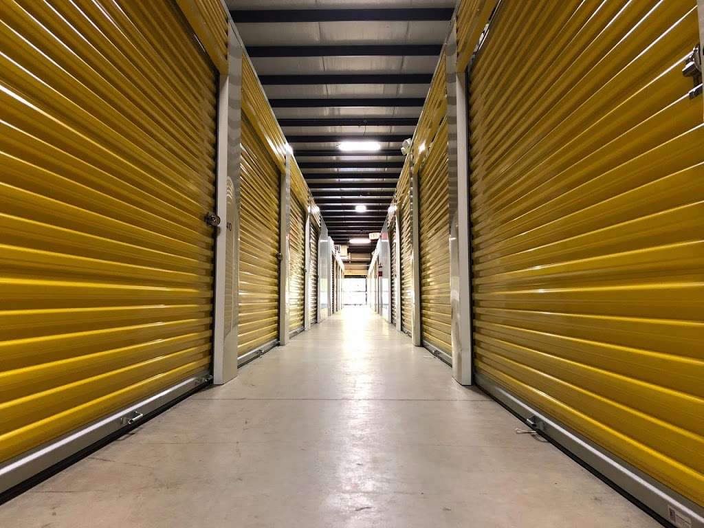 Life Storage | 455 W Cedar Bayou Lynchburg Rd, Baytown, TX 77521, USA | Phone: (281) 421-9191