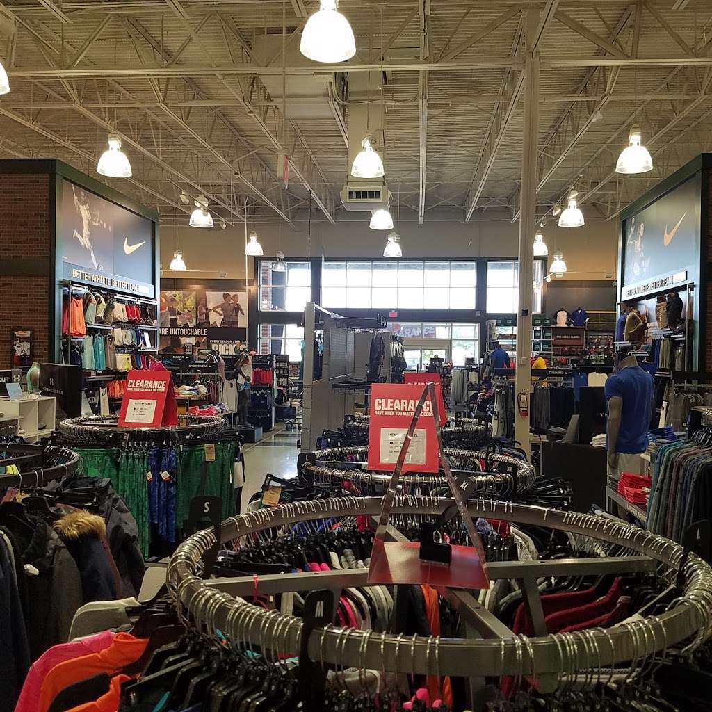 DICKS Sporting Goods | 15359 Montanus Dr, Culpeper, VA 22701, USA | Phone: (540) 317-4839