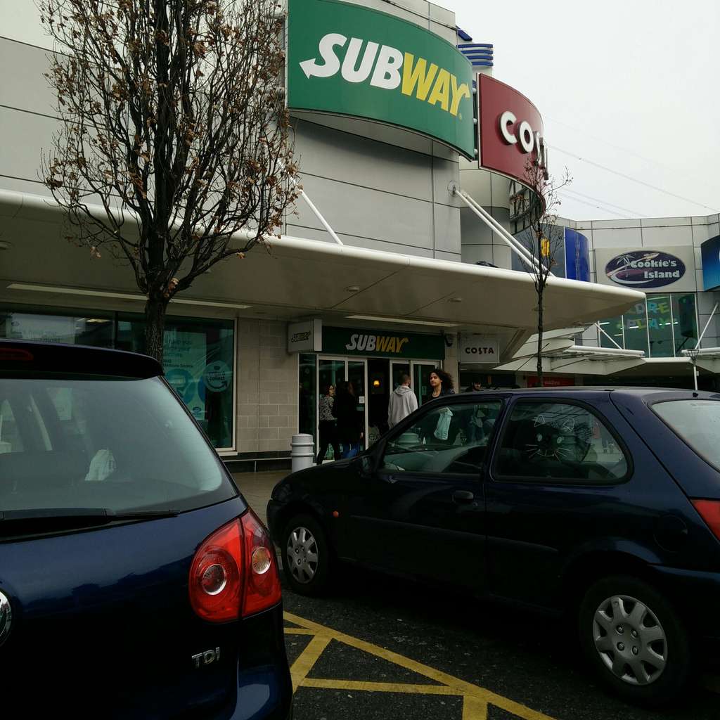 Subway | 16, Gallions Reach Shopping Park, 3 Armada Way, London E6 7ER, UK | Phone: 020 7511 9229