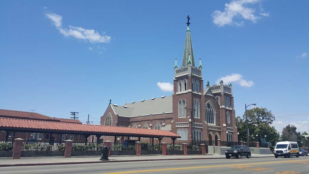 Holy Cross Catholic Church | 4705 S Main St, Los Angeles, CA 90037, USA | Phone: (323) 234-5984