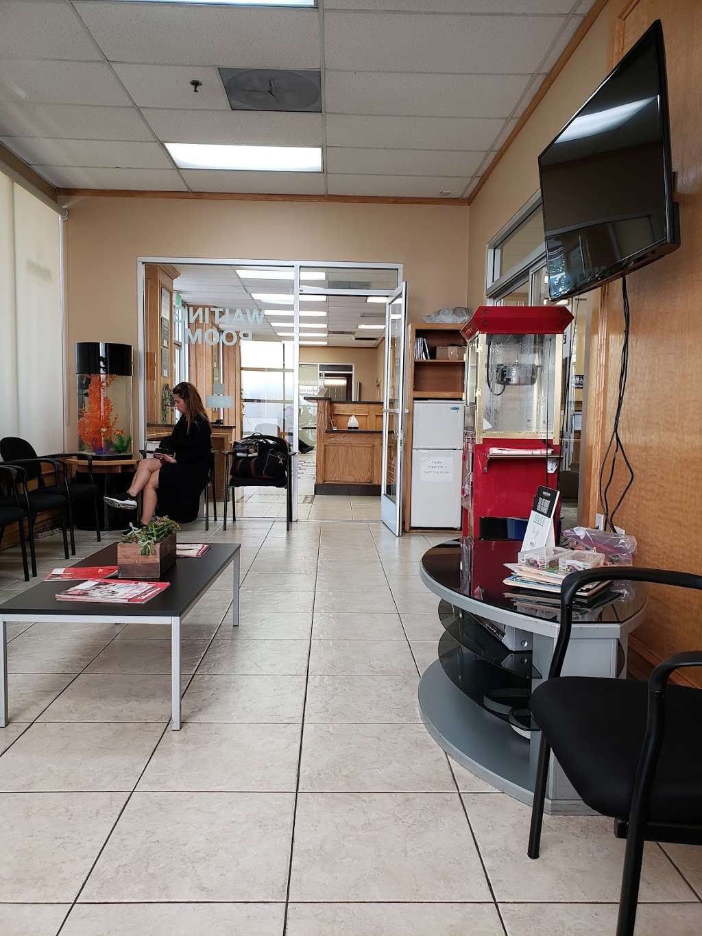 Caliber Collision | 3020 Riverside Dr, Los Angeles, CA 90039, USA | Phone: (323) 913-4000