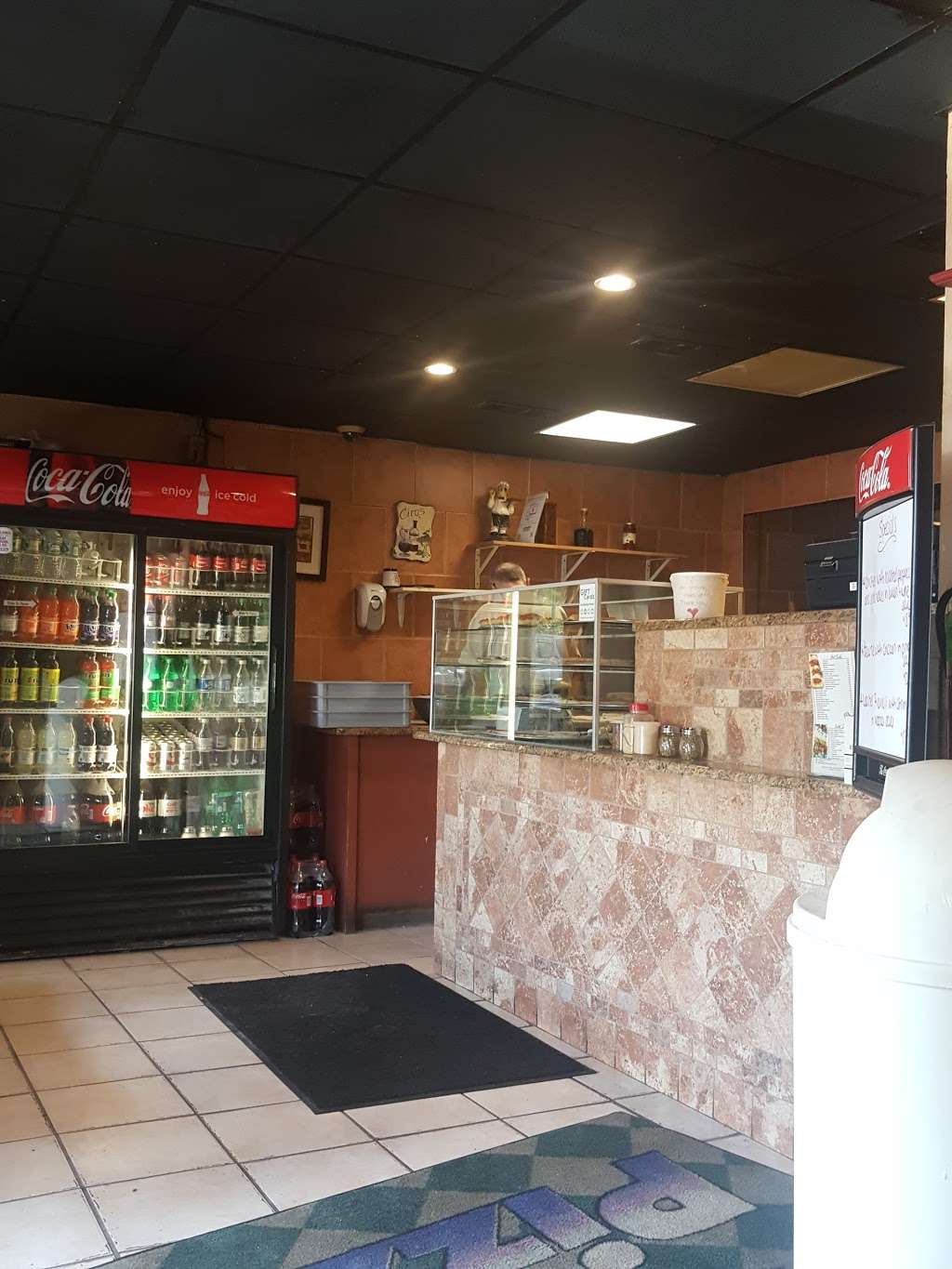 Ciro Pizza | 140 Lake Ave, Colonia, NJ 07067, USA | Phone: (732) 388-5556