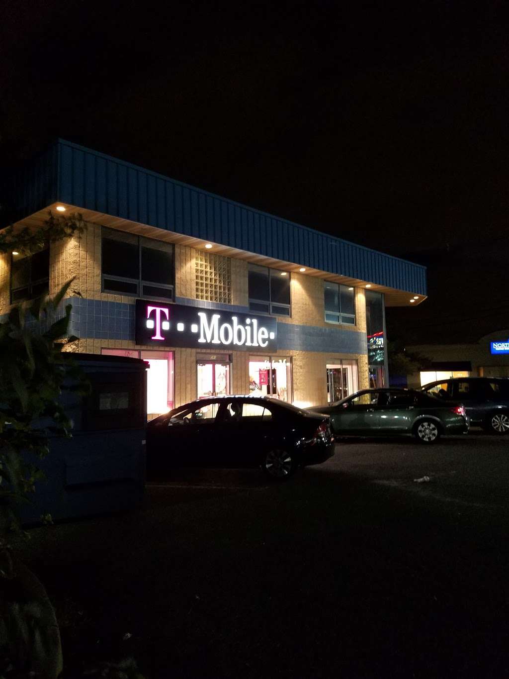 T-Mobile | 580 Route 38 East, Maple Shade Township, NJ 08052, USA | Phone: (856) 608-6073