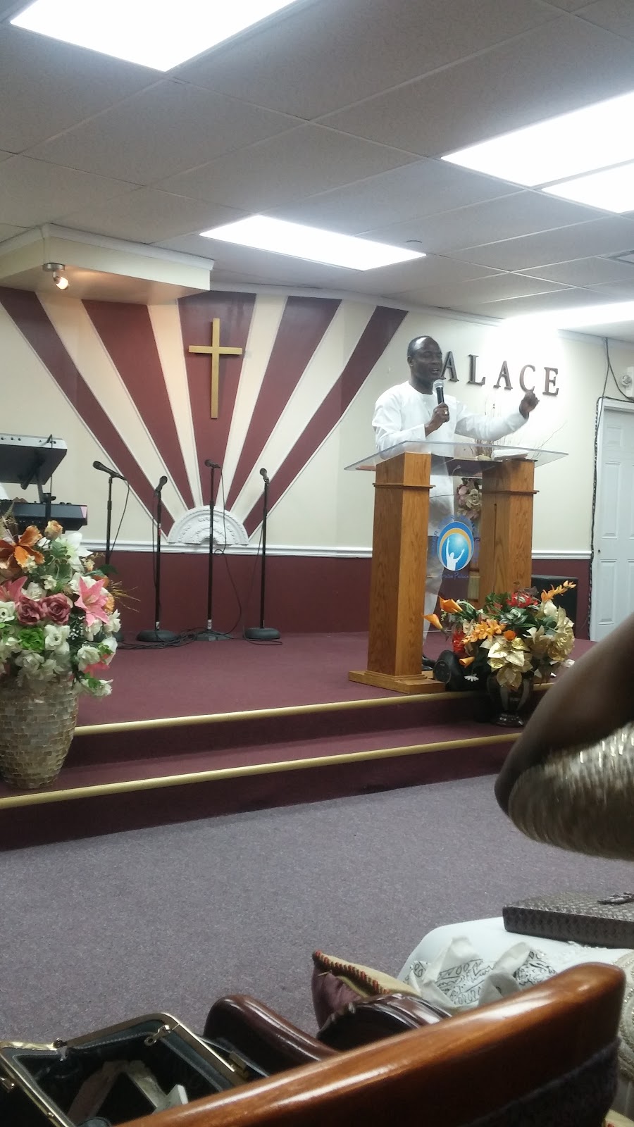 Inner Court Sanctuary Praise Palace | 1575 E Gun Hill Rd, The Bronx, NY 10469, USA | Phone: (718) 676-0613