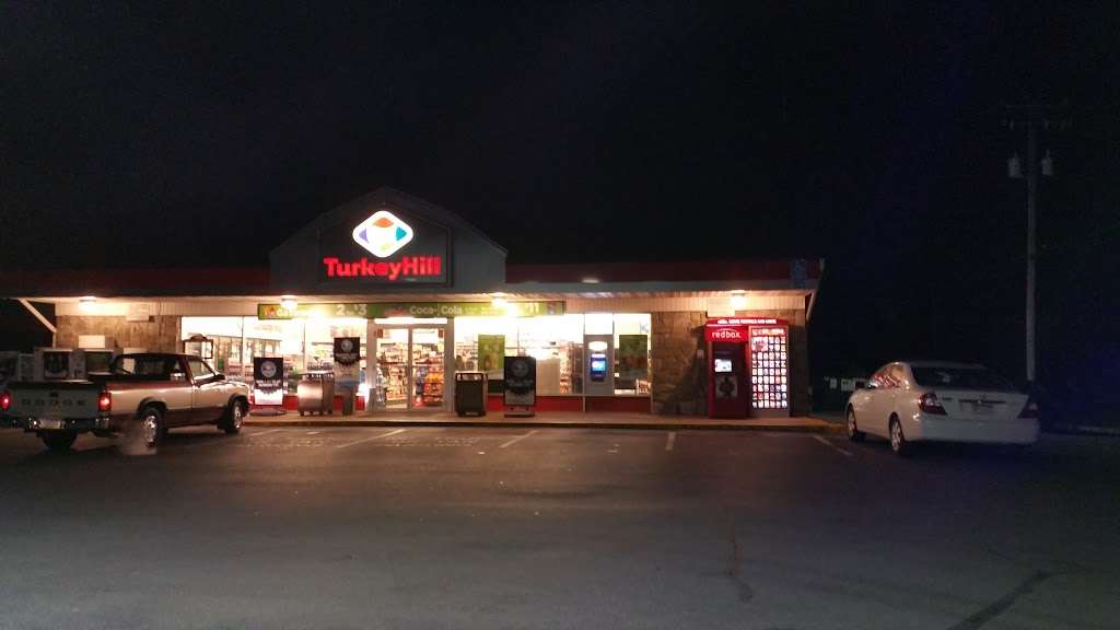 Turkey Hill Minit Market | 284 E Main St, Leola, PA 17540, USA | Phone: (717) 656-8604