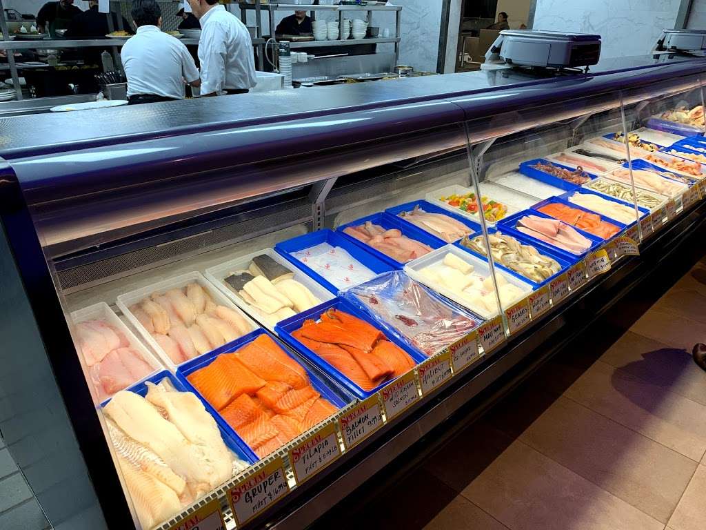 Boston Fish Market | 412 N Milwaukee Ave, Wheeling, IL 60090 | Phone: (847) 243-3700