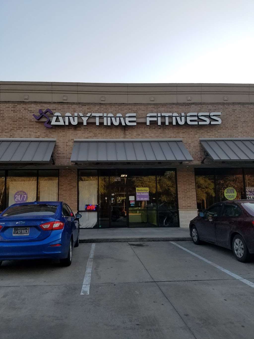 Anytime Fitness | 20121 W Lake Houston Pkwy #200, Kingwood, TX 77346, USA | Phone: (281) 900-0007