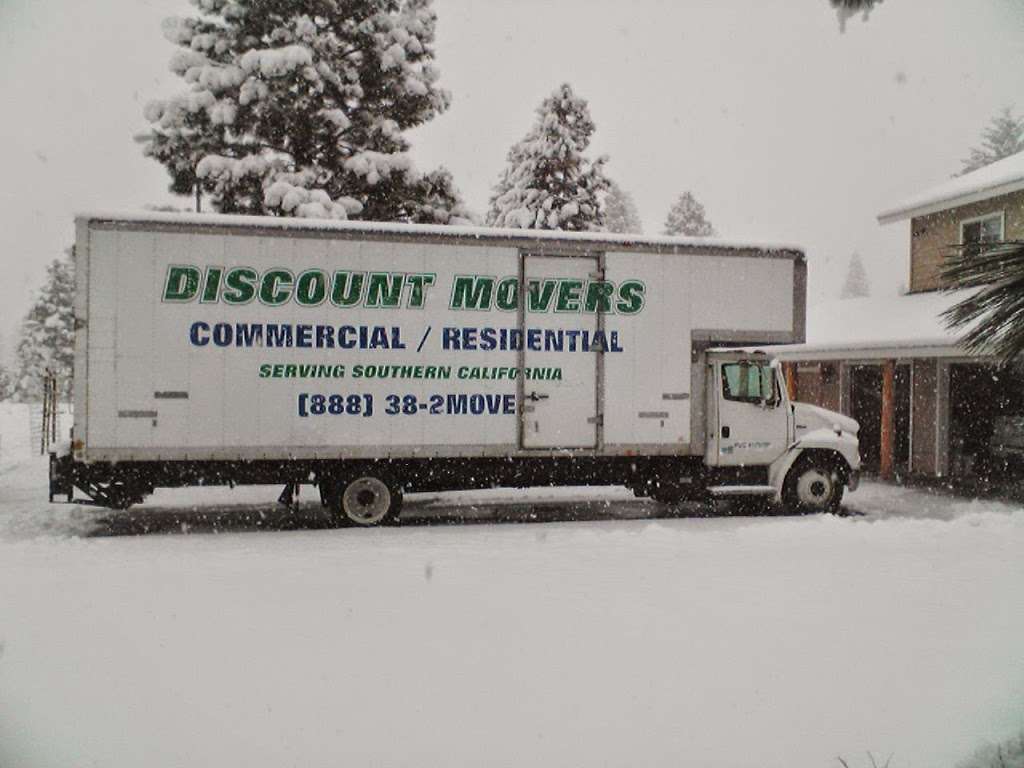 Discount Movers | 2941 N Hesperian St B, Santa Ana, CA 92706, USA | Phone: (714) 541-6494