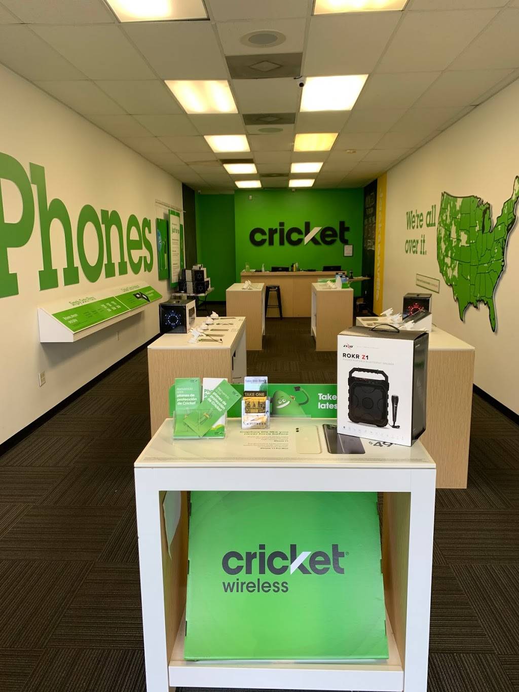 Cricket Wireless Authorized Retailer | 3541 University Blvd W # 4, Jacksonville, FL 32217, USA | Phone: (904) 328-5140