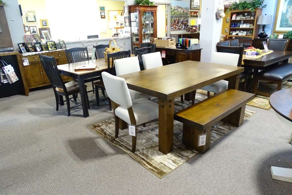 Avanti Furniture | 10273 W Lincoln Hwy, Frankfort, IL 60423 | Phone: (815) 469-1200