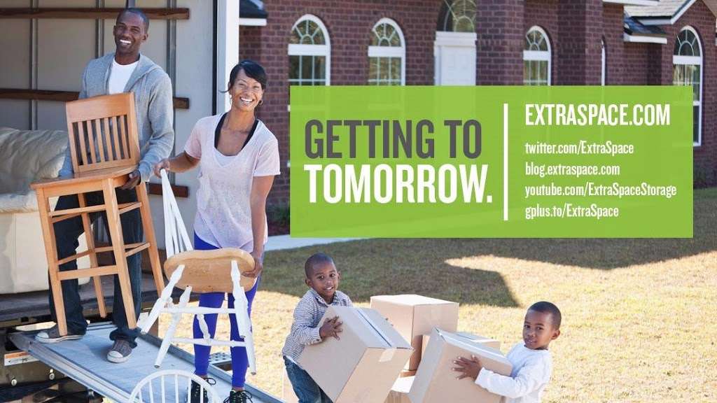 Extra Space Storage | 1108 18th St NE, Hickory, NC 28601, USA | Phone: (828) 324-1414