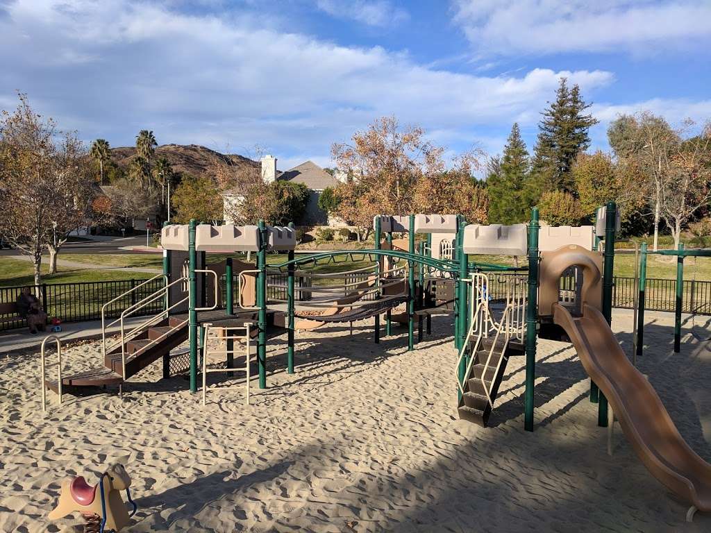 Castle Peak Park | West Hills, CA 91304, USA | Phone: (818) 756-8189