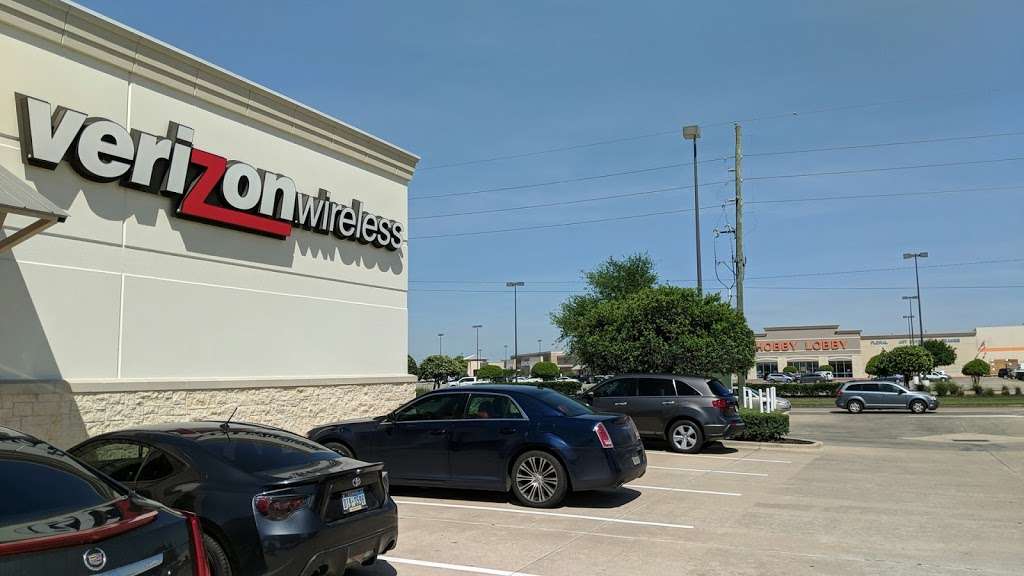 Verizon | 24614 Southwest Fwy, Rosenberg, TX 77471, USA | Phone: (281) 239-6370