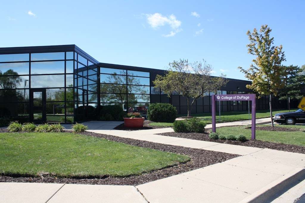College of DuPage Addison Center | 301 S Swift Rd, Addison, IL 60101 | Phone: (630) 942-4600