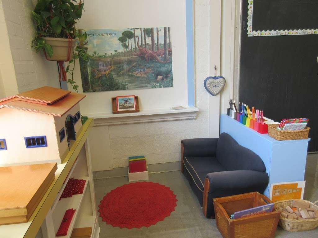 Casa de Montessori | 14015 New Hampshire Ave #120, Silver Spring, MD 20904 | Phone: (301) 384-8404