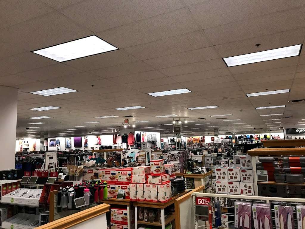 Kohl's Andorra - 8500 Henry Ave, Philadelphia, PA 19128, USA - BusinessYab