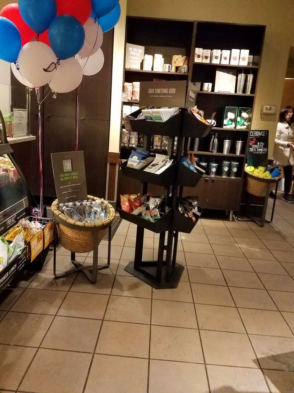 Starbucks | 271 Dekalb Pike, North Wales, PA 19454 | Phone: (215) 699-4127