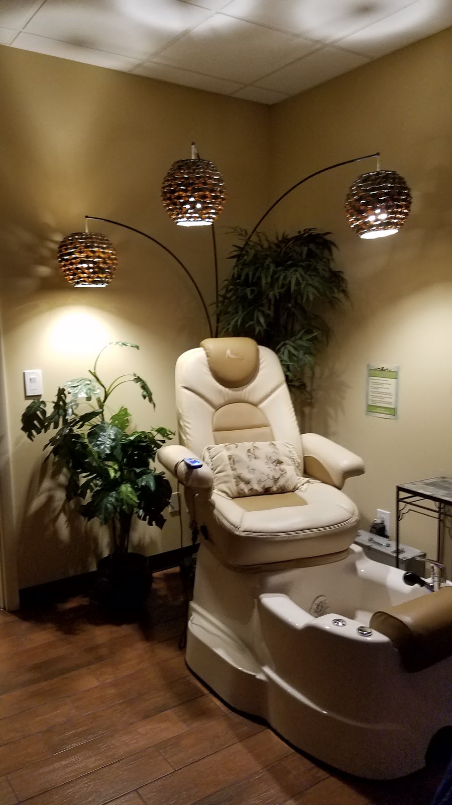 Time Out Day Spa | 123 N Industrial Dr suite b, Orange City, FL 32763, USA | Phone: (386) 860-9959