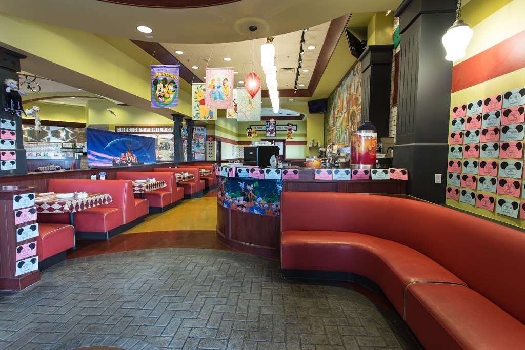 Metro Pizza | 6720 Sky Pointe Dr, Las Vegas, NV 89131, USA | Phone: (702) 564-6726