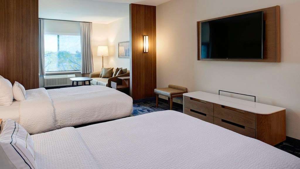 Fairfield Inn & Suites by Marriott Columbus, IN | 2820 Merchant Mile, Columbus, IN 47201, USA | Phone: (812) 552-5333