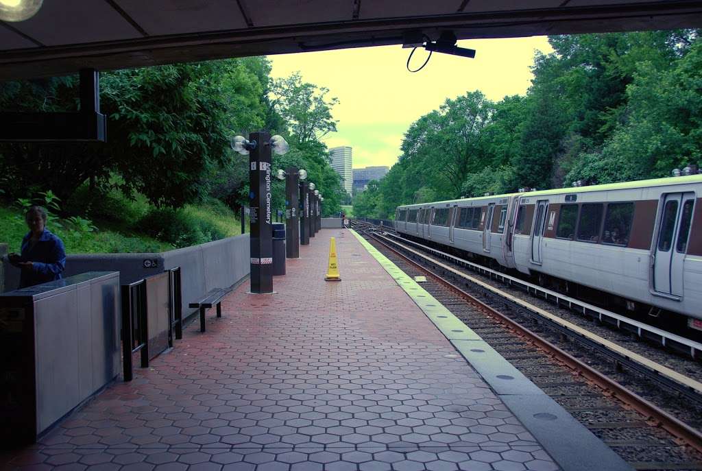 Arlington Cemetery Station | Arlington, VA 22209, USA