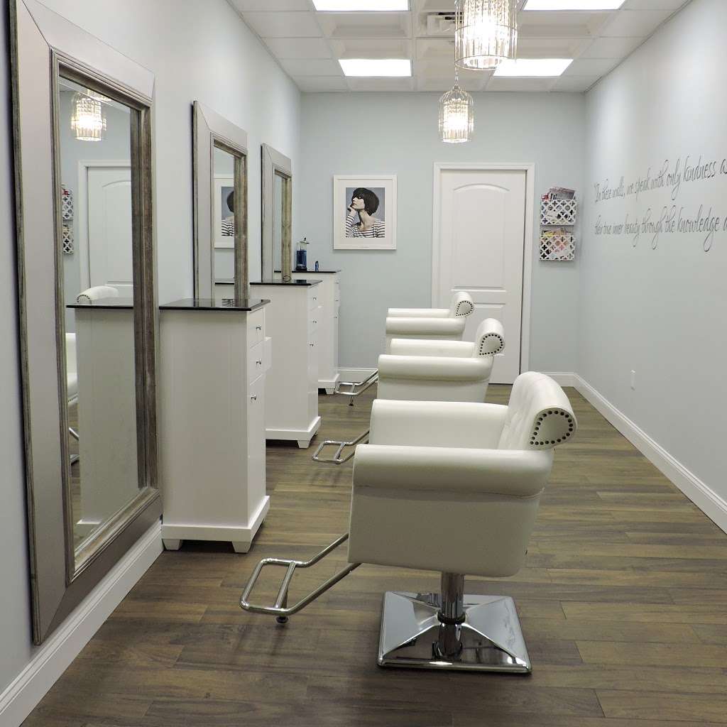 On The Fringe Hair Studio, a Bumble and bumble Network Salon | 1, Highland Blvd S #102, Archbald, PA 18403, USA | Phone: (570) 521-4272