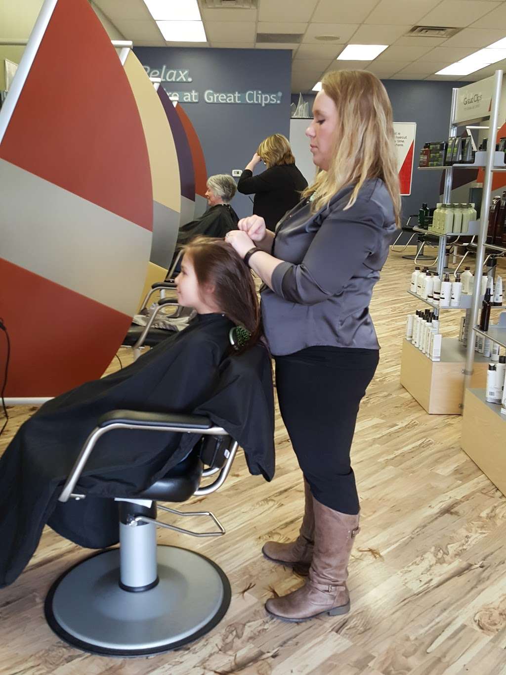 Great Clips | 1551 N Green St Ste G, Brownsburg, IN 46112, USA | Phone: (317) 858-9524