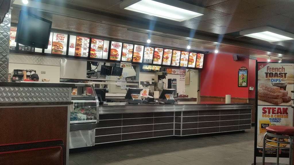 Carls Jr. | 555 W Mission Ave, Escondido, CA 92025, USA | Phone: (760) 489-8757