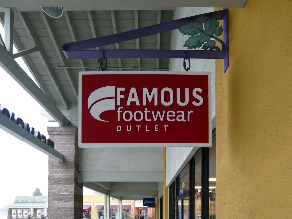 Famous Footwear Outlet | PREMIUM OUTLETS, 815 Factory Stores Dr #00314, Napa, CA 94558, USA | Phone: (707) 253-7795