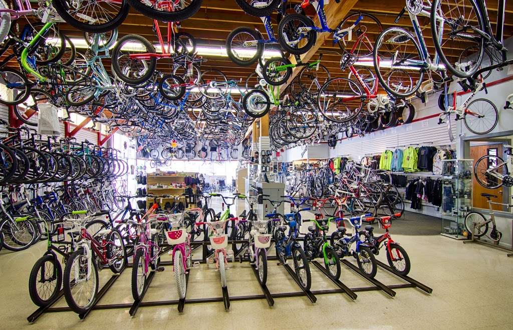 Bike Rack Inc | 2930 Campton Hills Drive, St. Charles, IL 60175 | Phone: (630) 584-6588