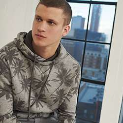 Express Factory Outlet | 950 Camarillo Center Dr Suite 940, Camarillo, CA 93010, USA | Phone: (805) 702-0770