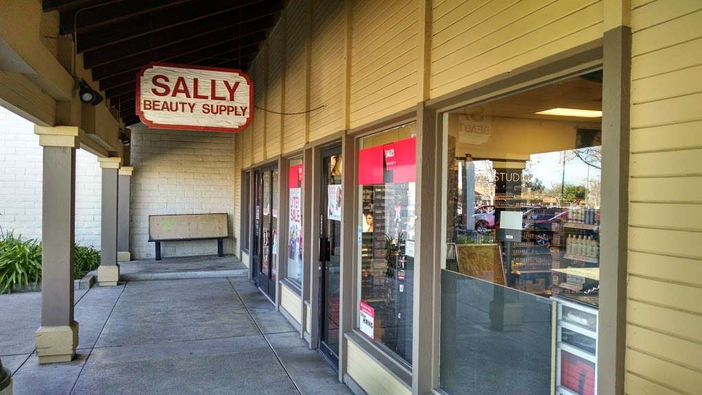 Sally Beauty | 655 Saturn Blvd Suite B, San Diego, CA 92154, USA | Phone: (619) 575-9410