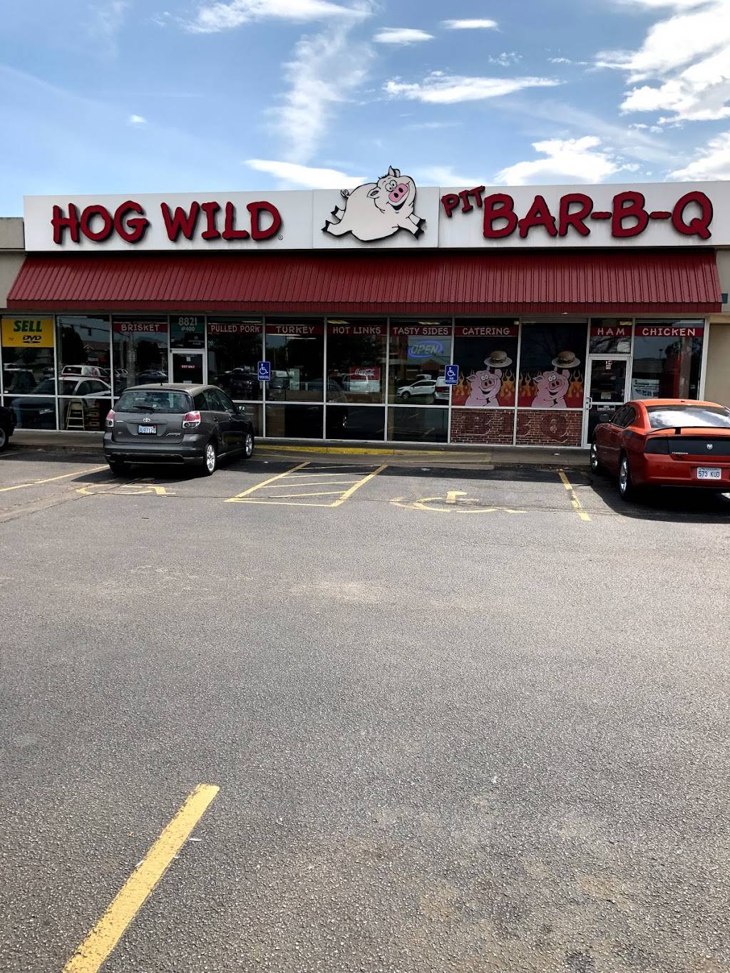 Hog Wild Pit Bar-B-Q | 8821W 21st Street N, Wichita, KS 67205, USA | Phone: (316) 721-7775