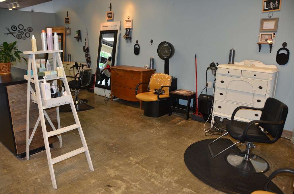 D-Zign Salon | 783 E Main St, Danville, IN 46122 | Phone: (317) 745-0000