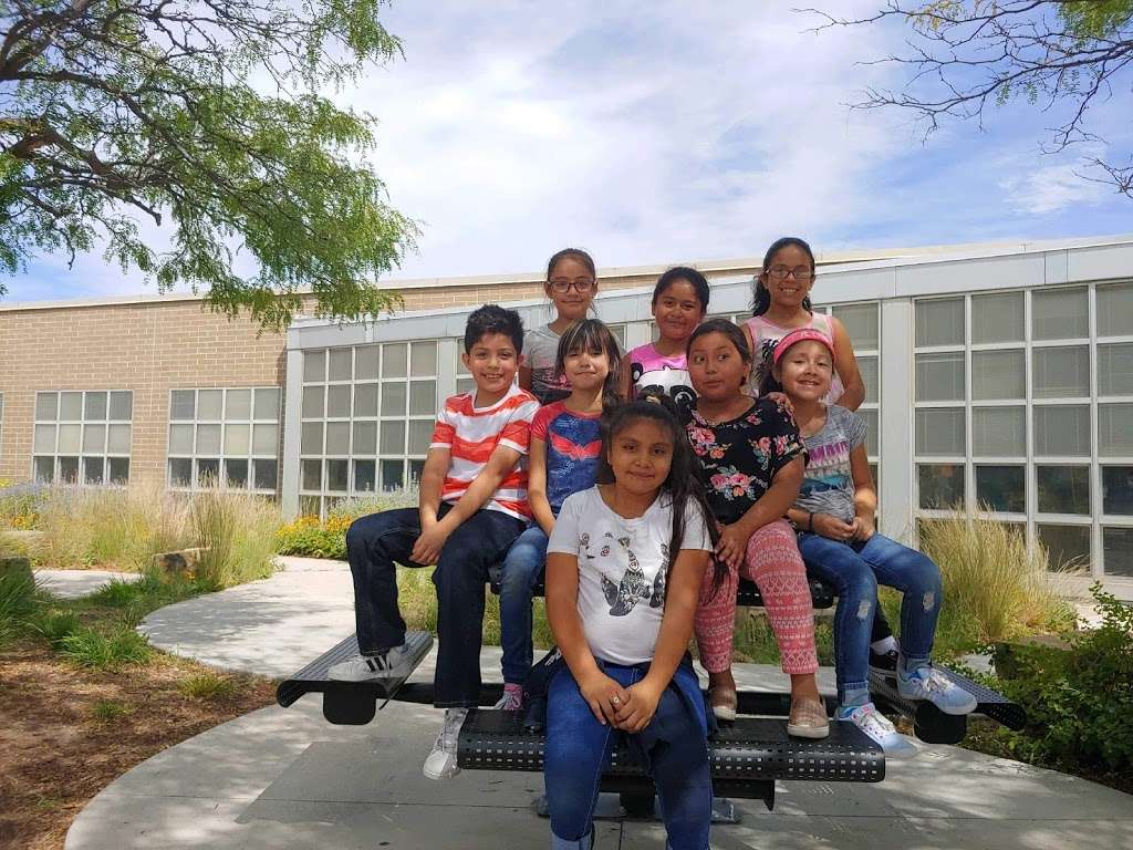 Oakland Elementary School | 4580 Dearborn St, Denver, CO 80239 | Phone: (720) 424-5070